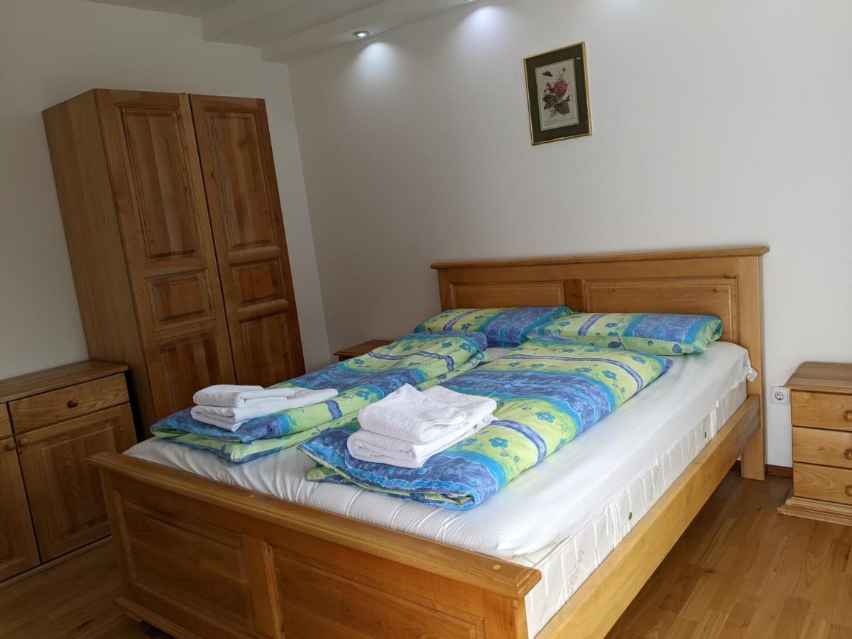 Apartments & Restaurant Abas Плав Экстерьер фото