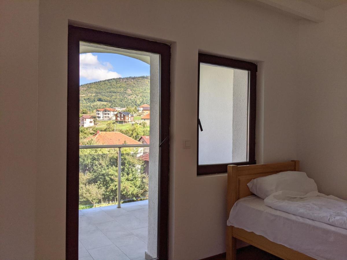 Apartments & Restaurant Abas Плав Экстерьер фото