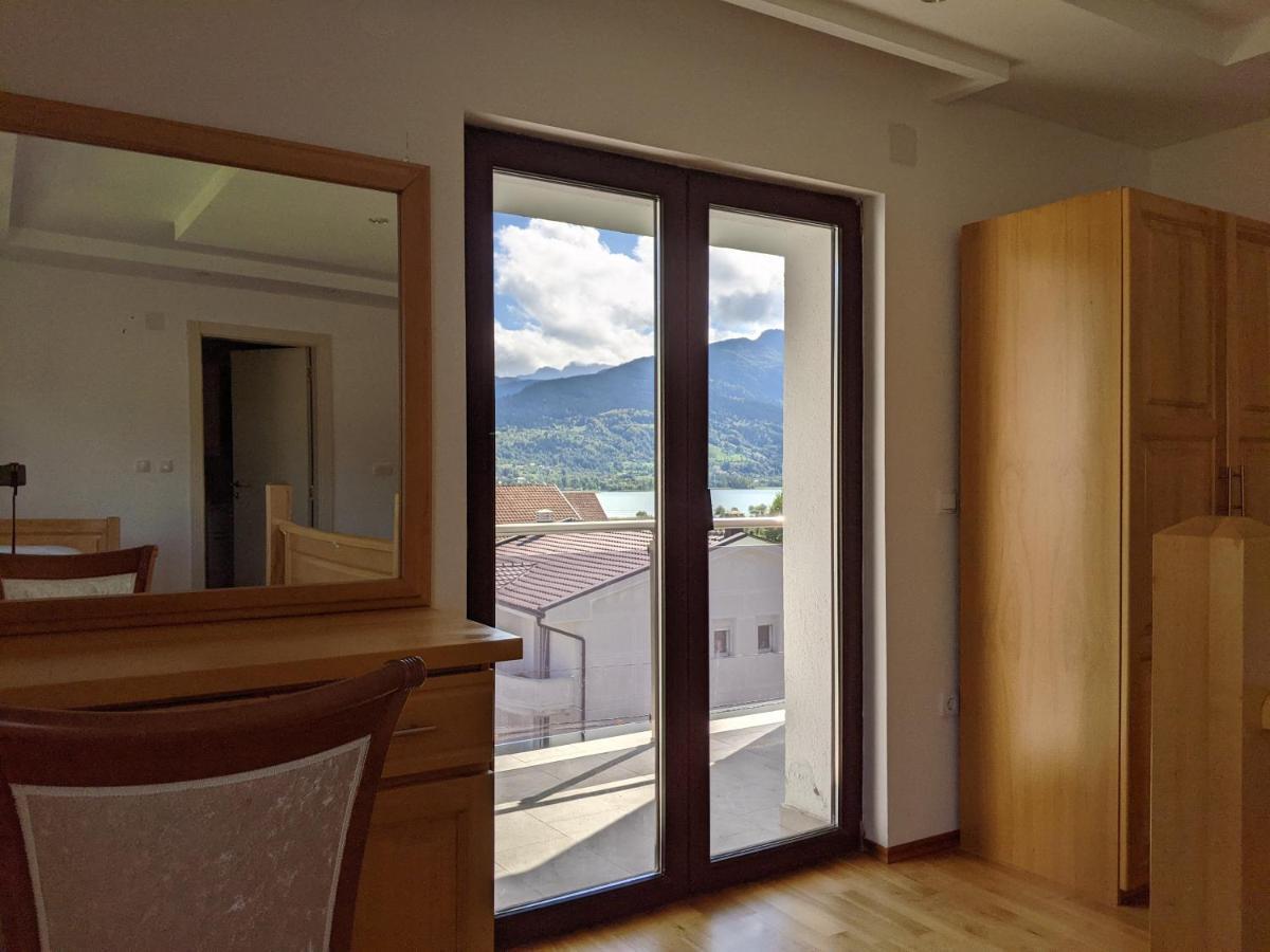 Apartments & Restaurant Abas Плав Экстерьер фото