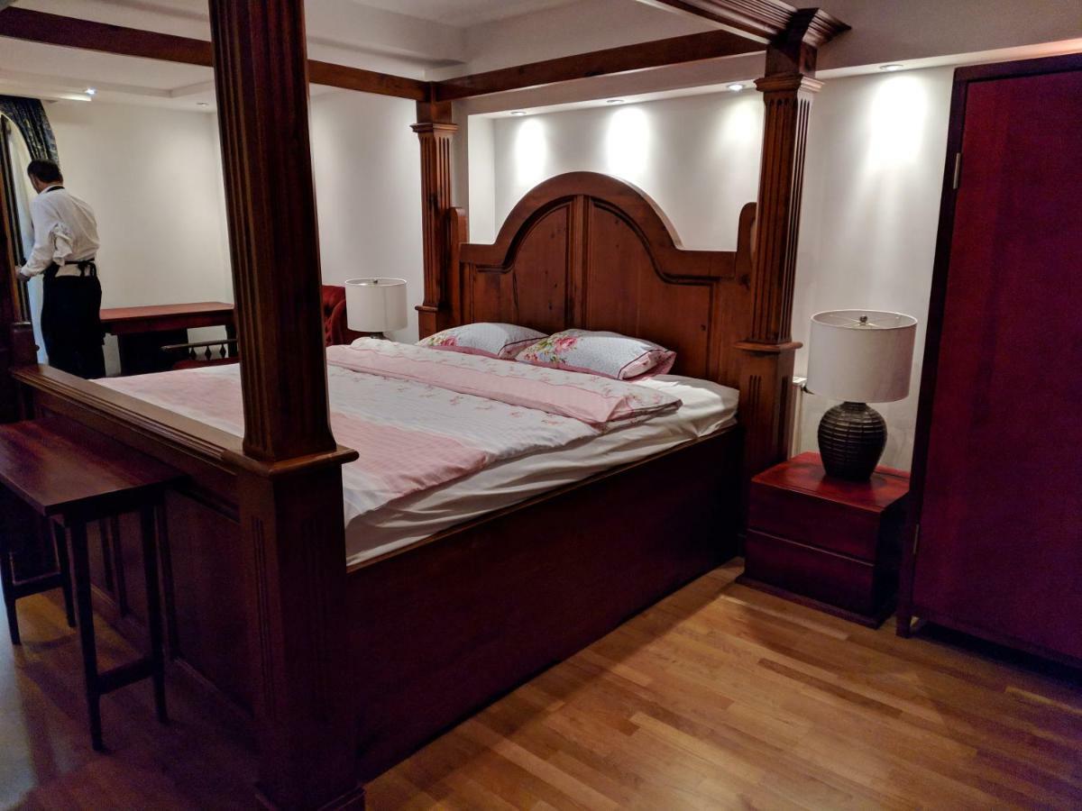Apartments & Restaurant Abas Плав Экстерьер фото