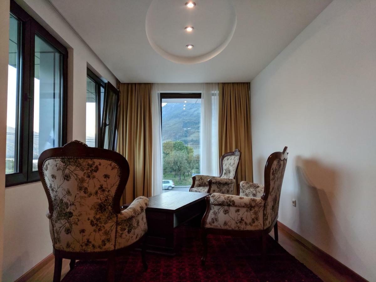 Apartments & Restaurant Abas Плав Экстерьер фото